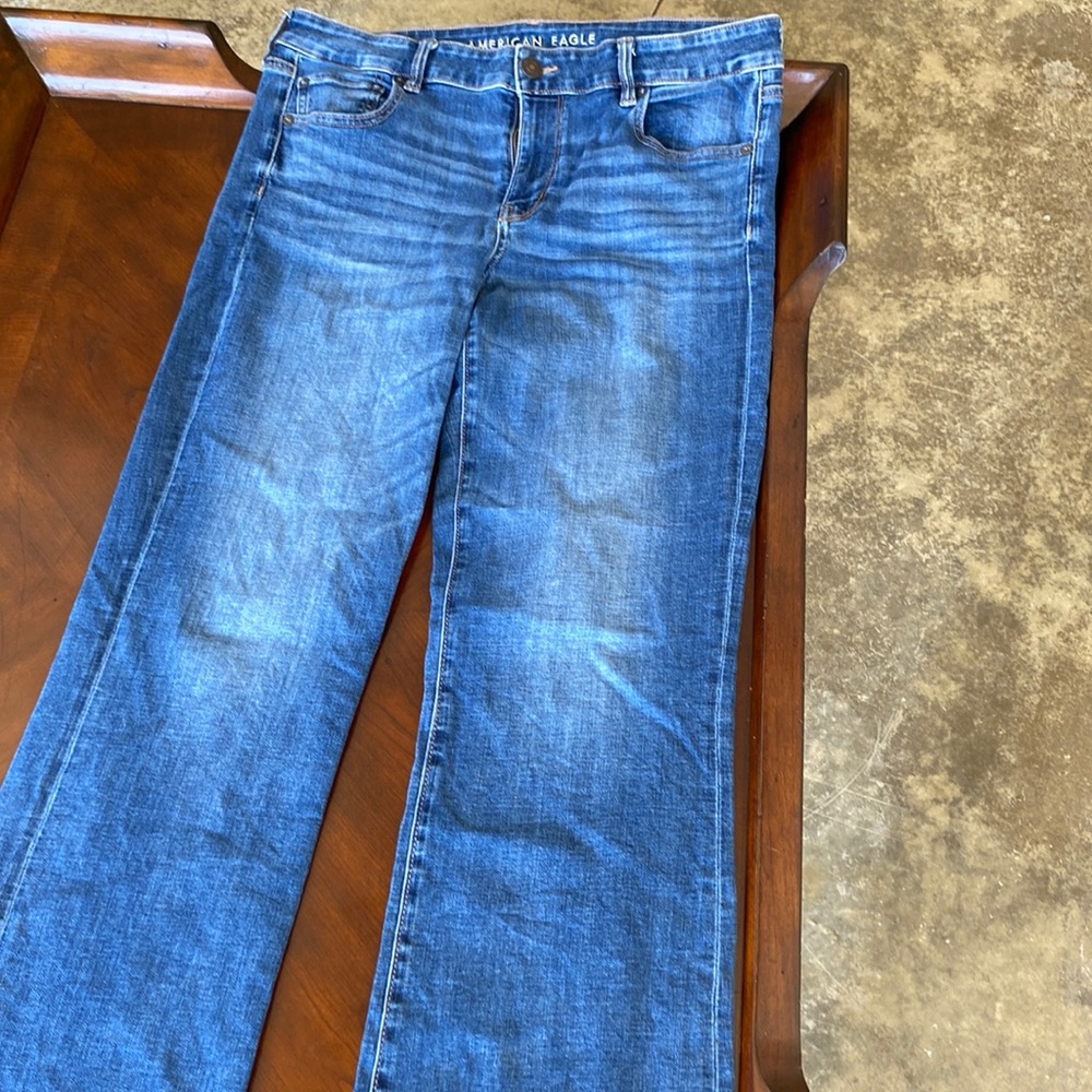 Size 14 American Eagle Favorite Boyfriend jeans